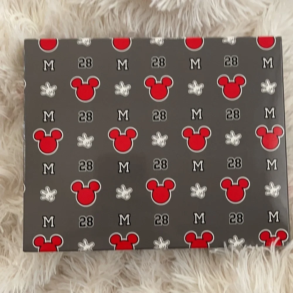New In box Mickey Mouse wristlet